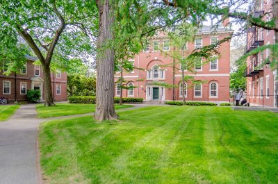 Harvard MBA Interviews: 7 Key Challenges & How to Overcome Them