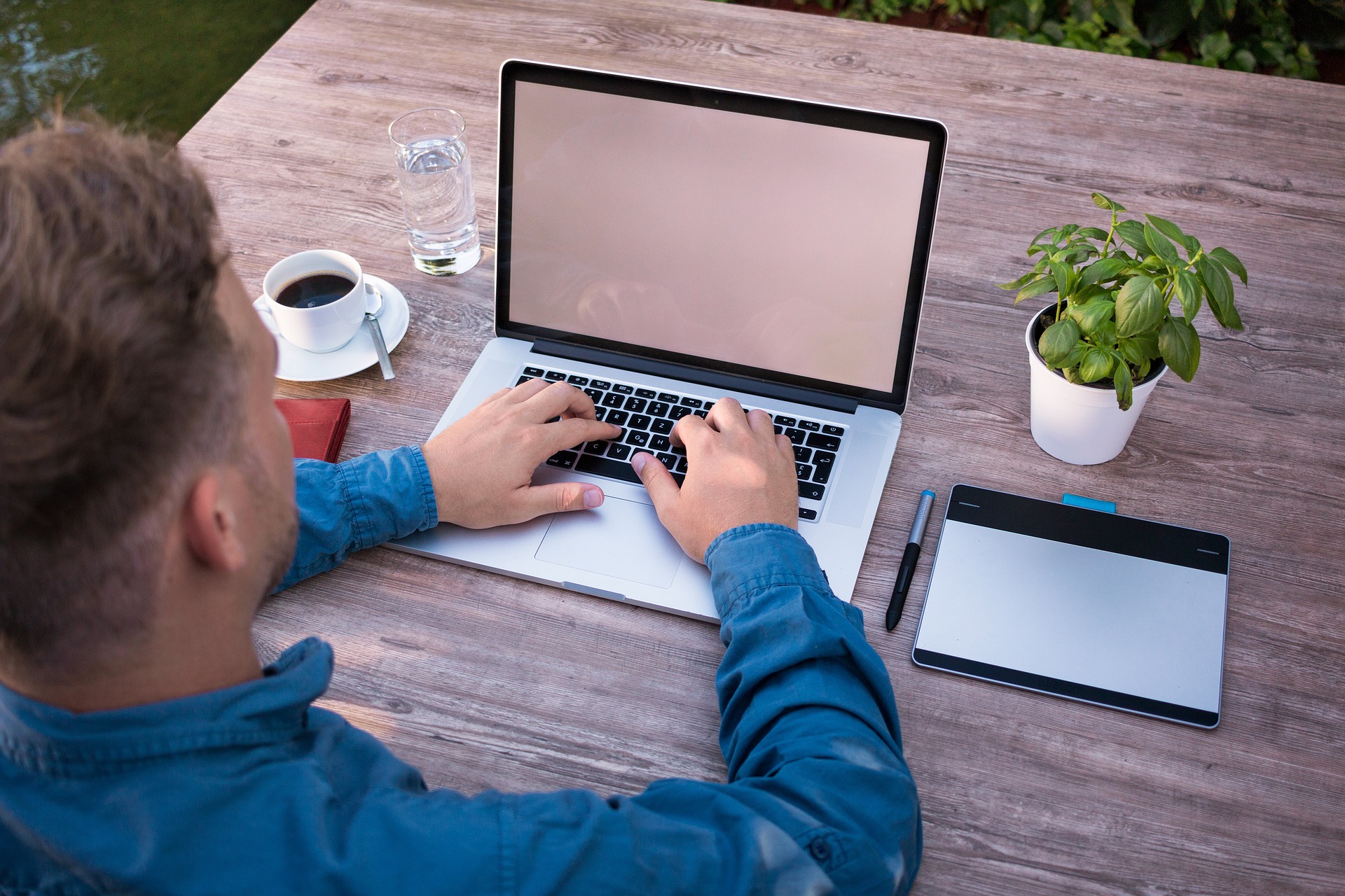 Startup Now? Or Step up to an MBA First?