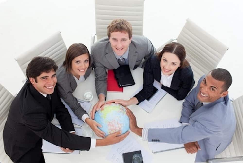 Advantages of attending a top non-US business school