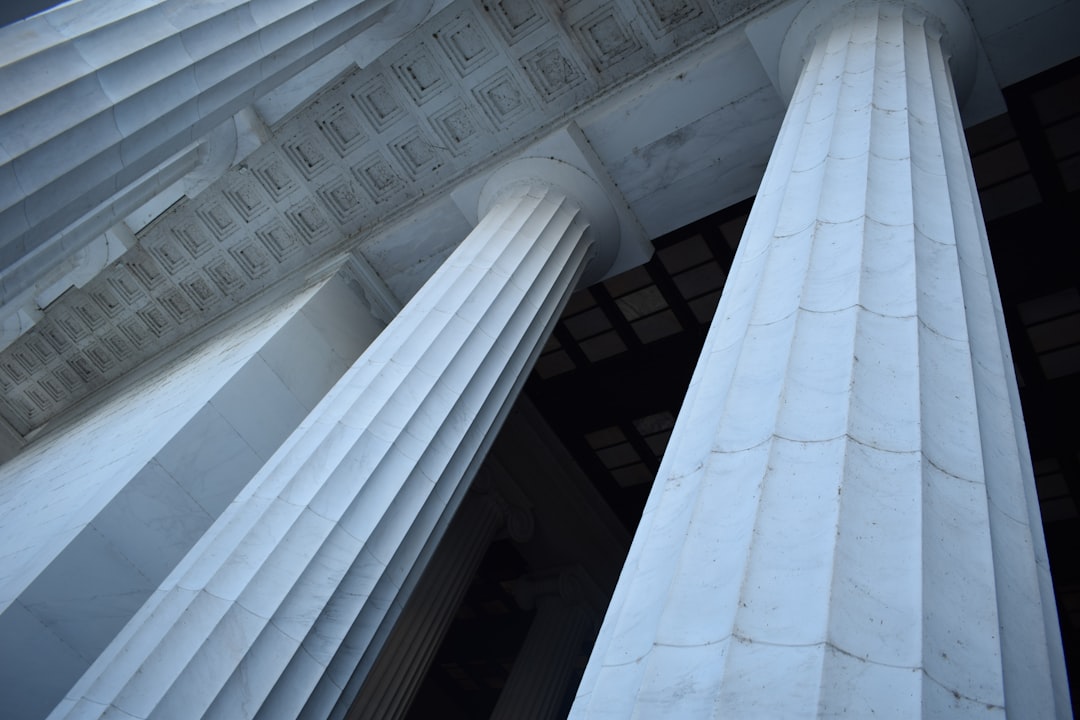 Deferring Law School Admission: Policies & Tradeoffs